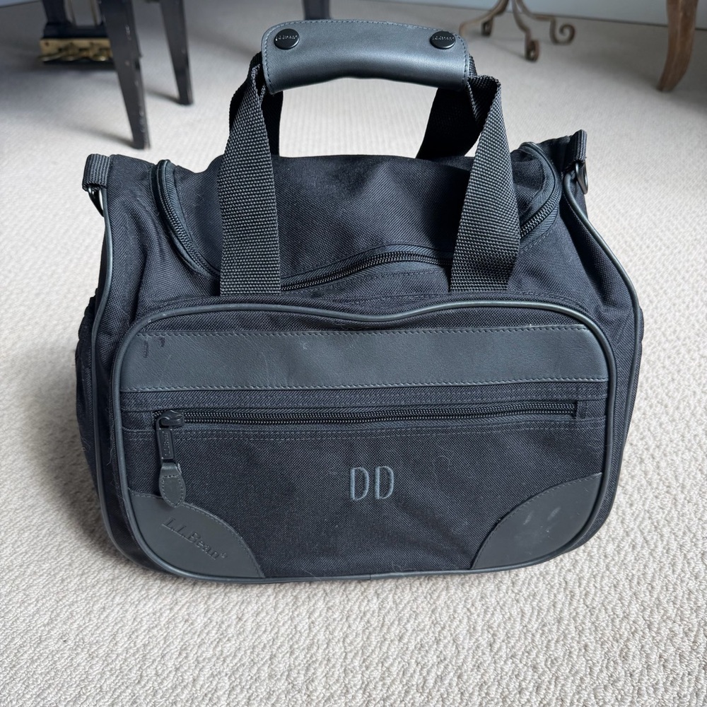 L.L. Bean Black Travel Duffle Bag Monogram DD Small Carry On Gym Bag Never Used